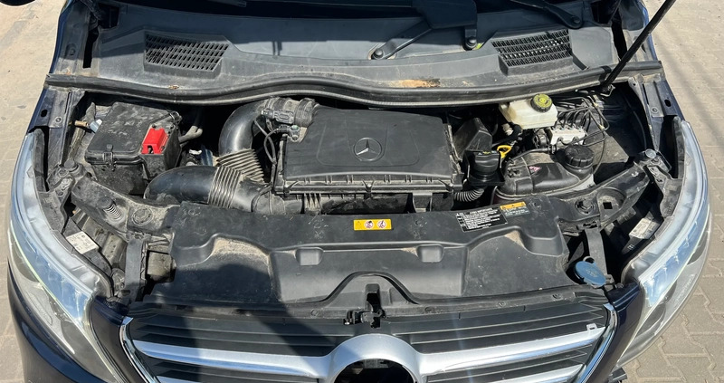 Mercedes-Benz Klasa V cena 111900 przebieg: 87000, rok produkcji 2019 z Chodzież małe 436